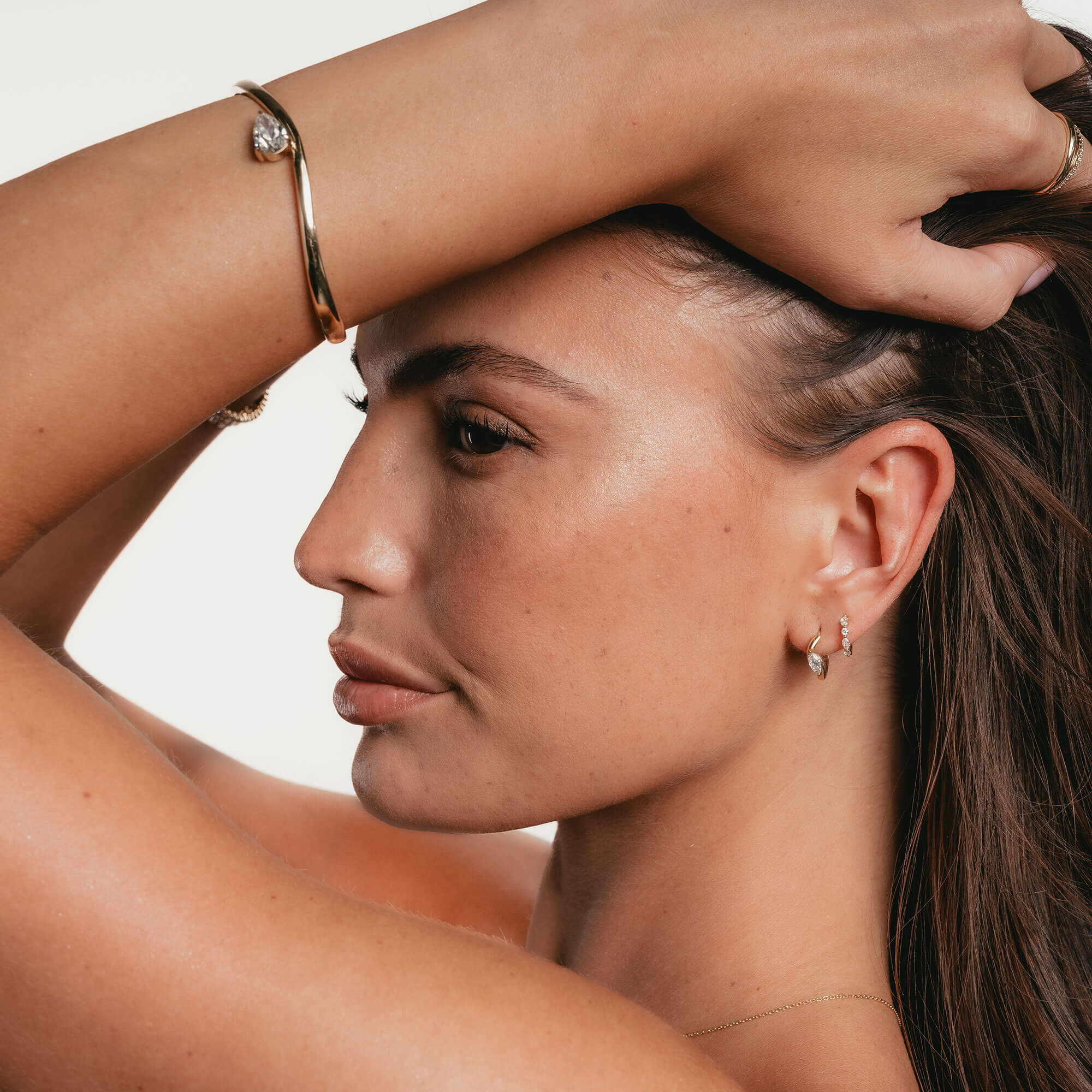 Elise – Signature Pear Bangle