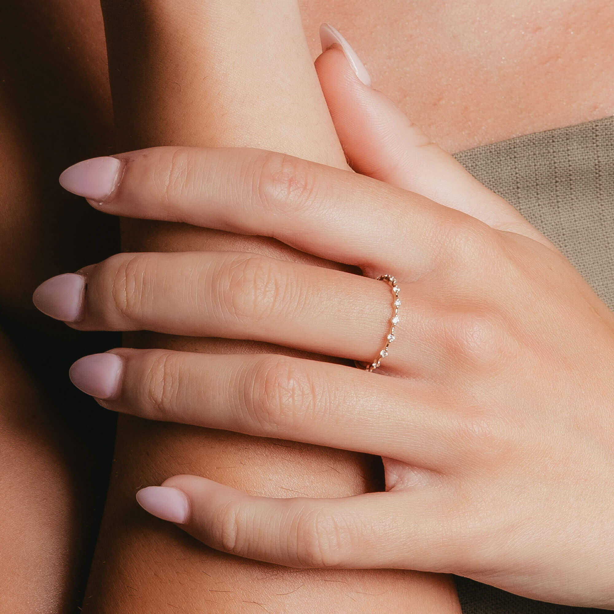 Lumi – Diamond Distance Stacking Band