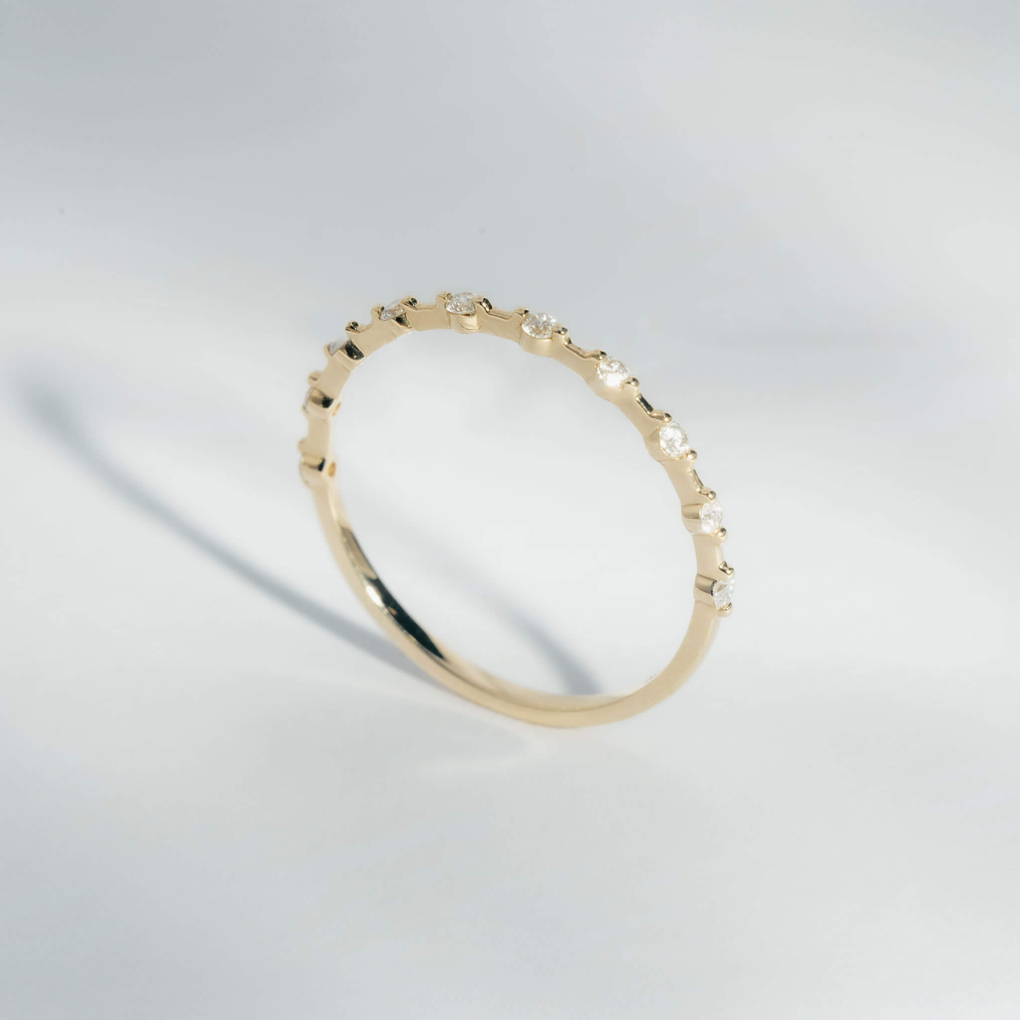 Lumi – Diamond Distance Stacking Band