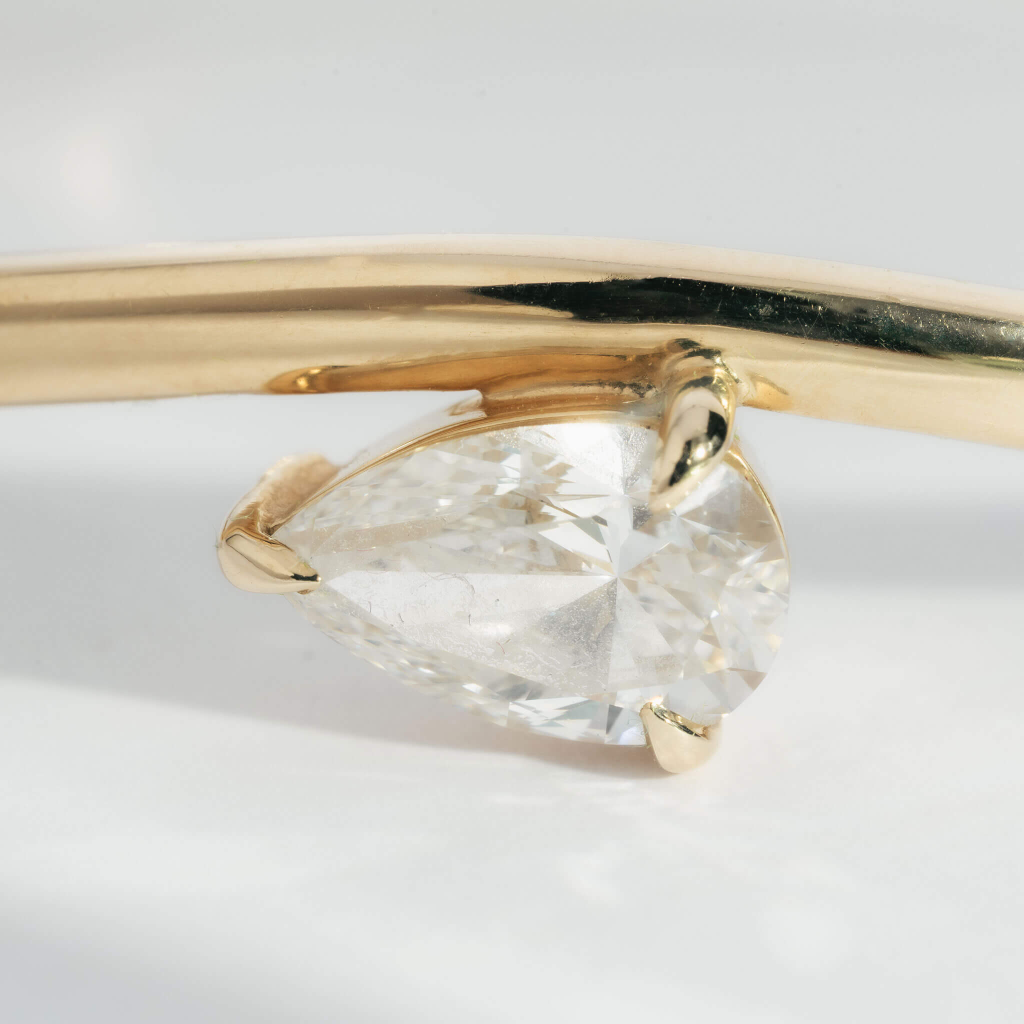 Elise – Signature Pear Bangle