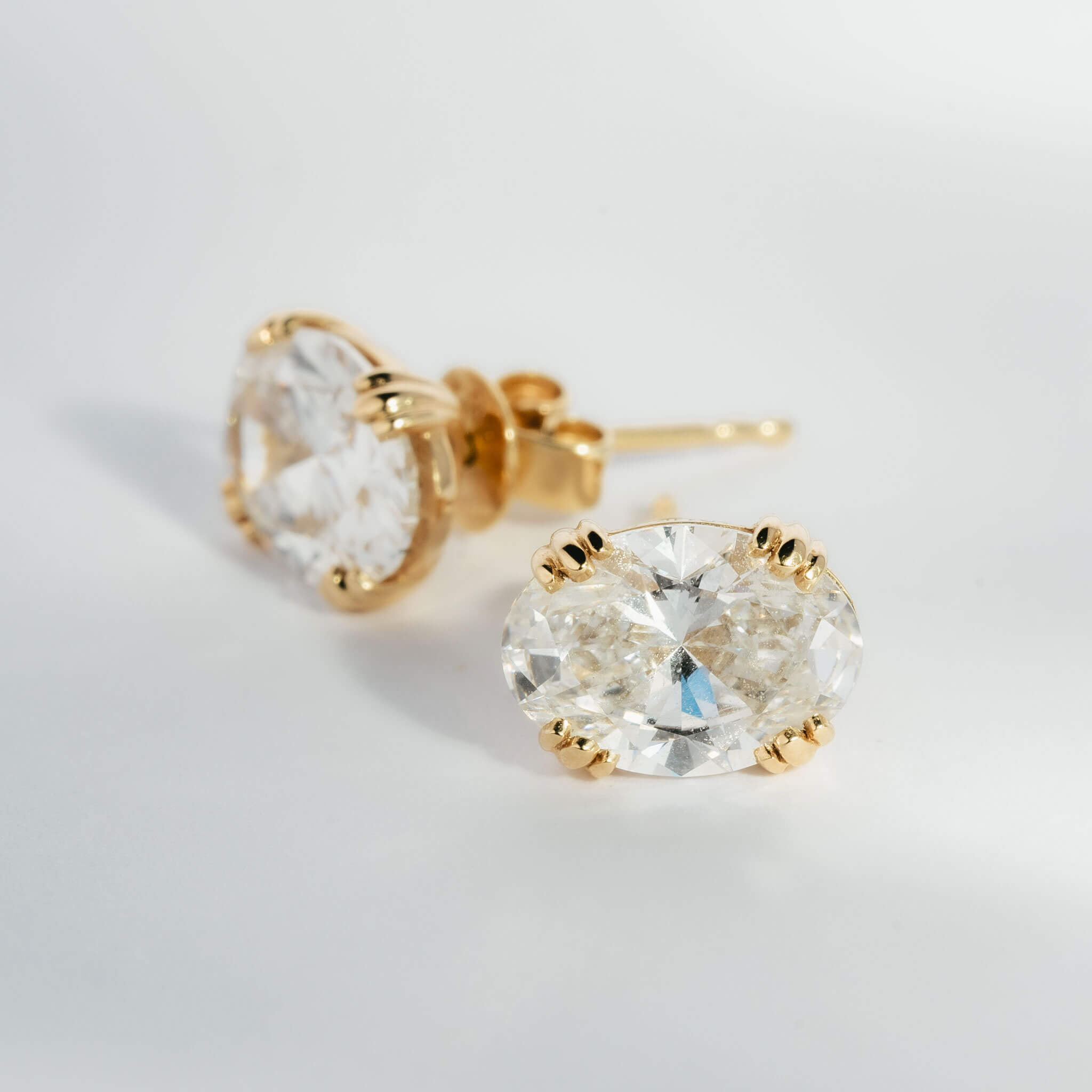 Camille – Oval Diamond Studs VS1 F