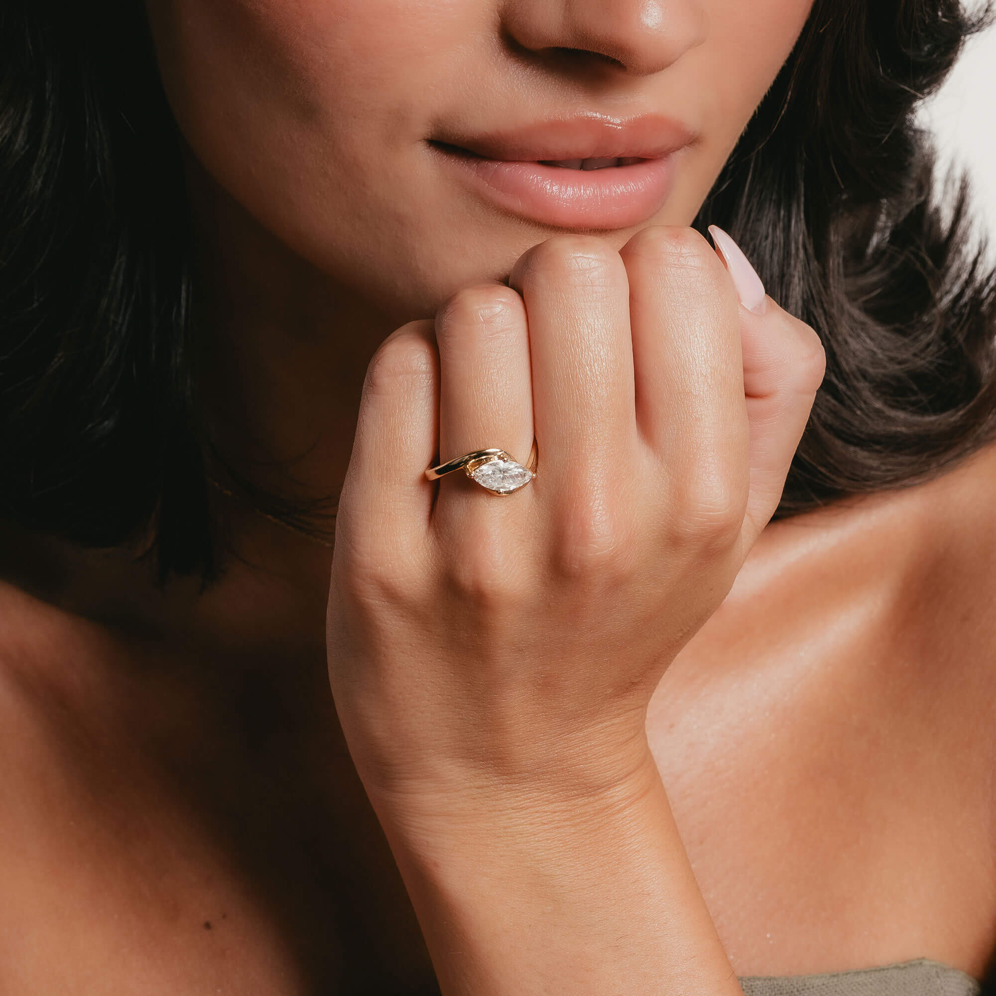 Estelle – East West Marquise Ring