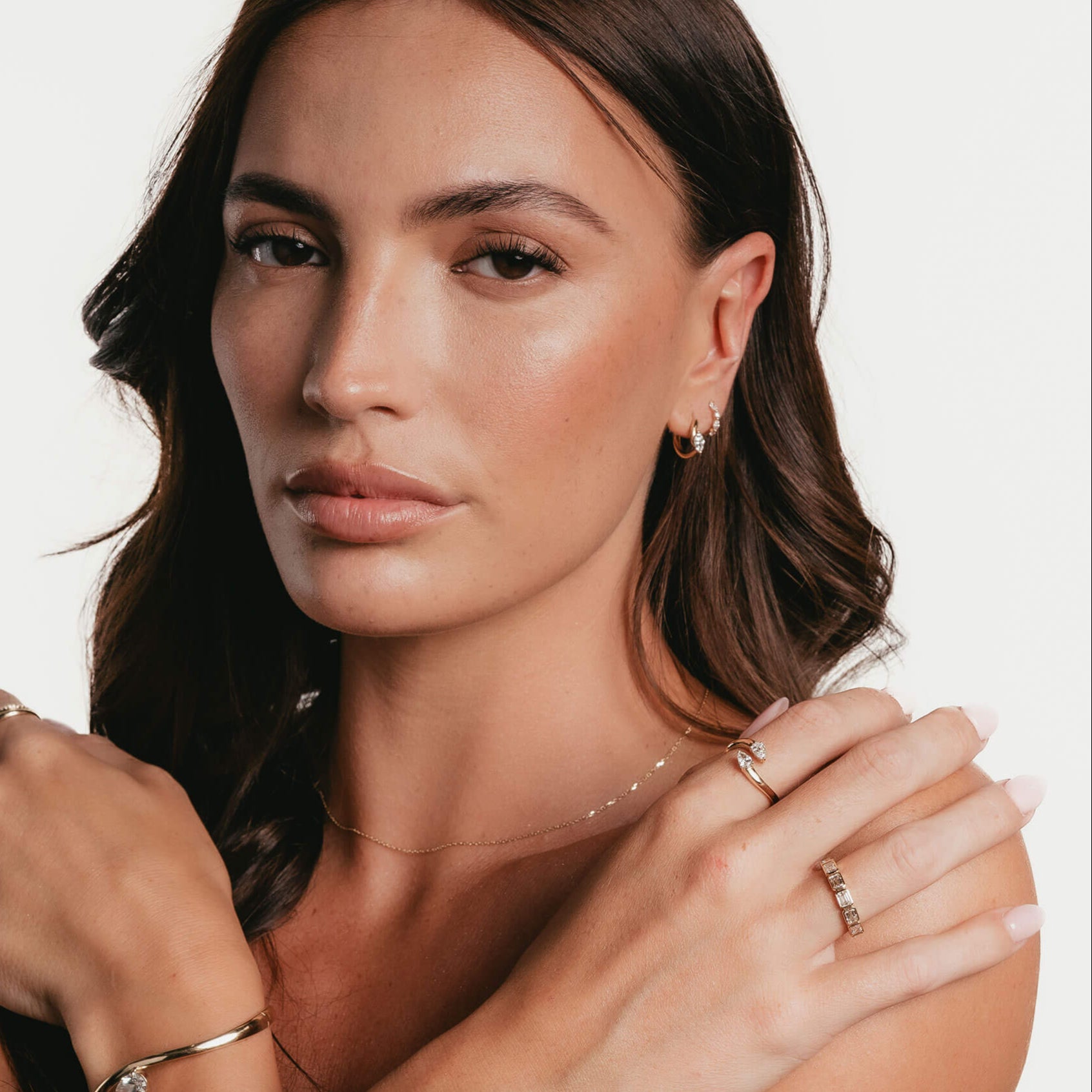 Juno – Double Pear Cross Ring